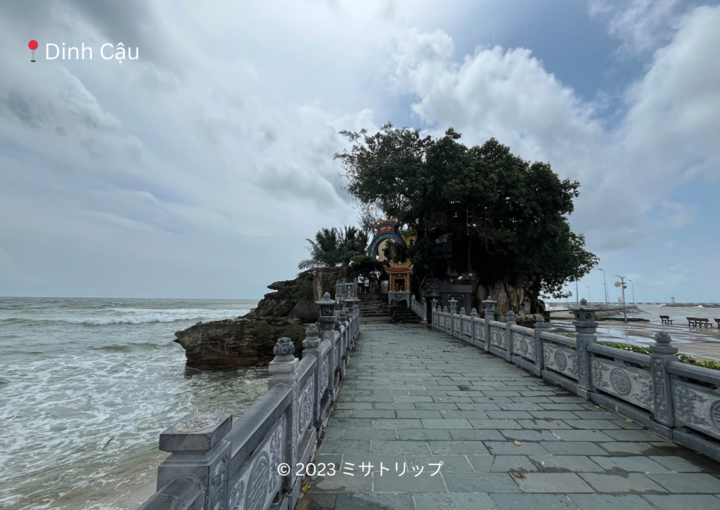 ディンカウ寺院